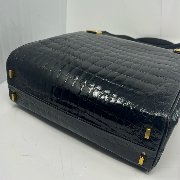 Large Structured Crocodile Shoulder Hand Bag - Picture 12 of 16